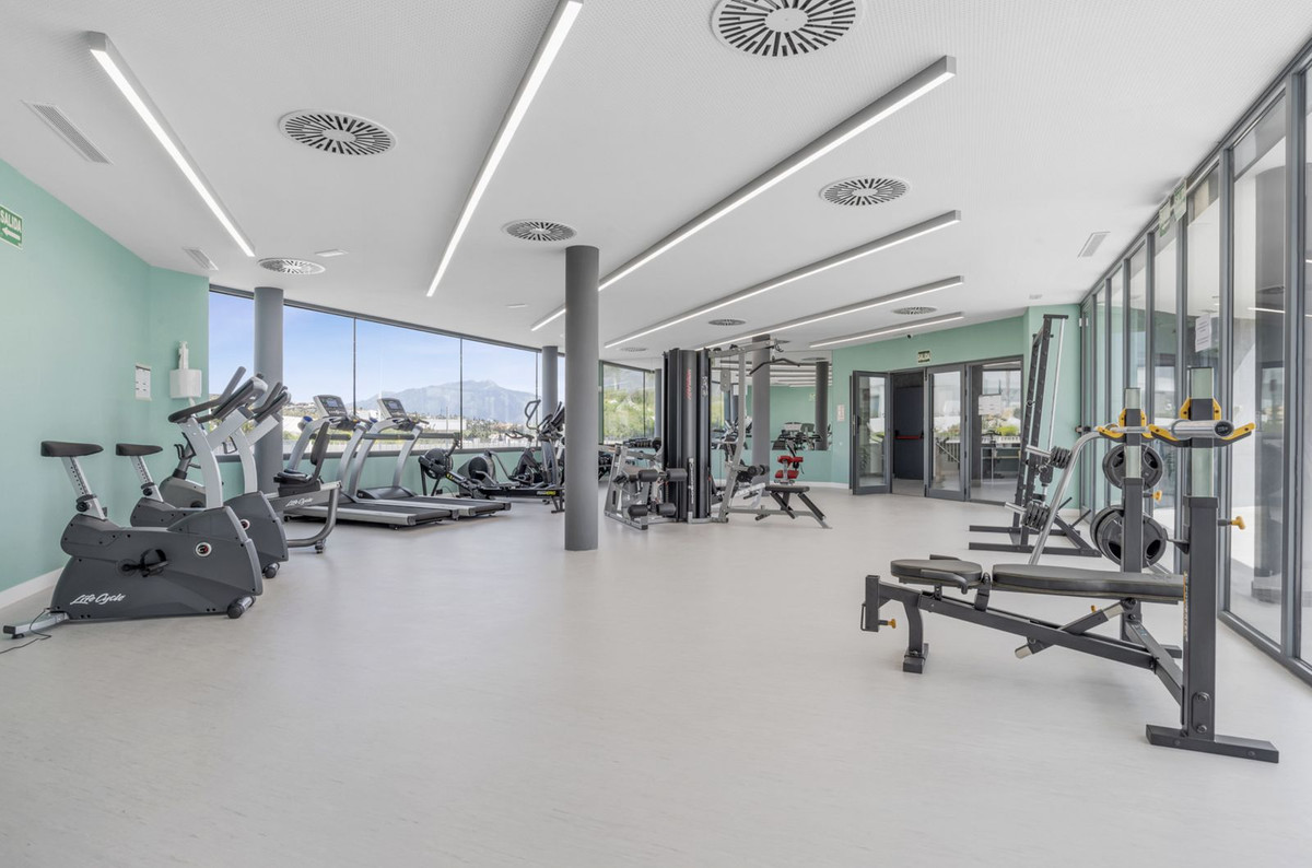 Apartment for sale in Estepona