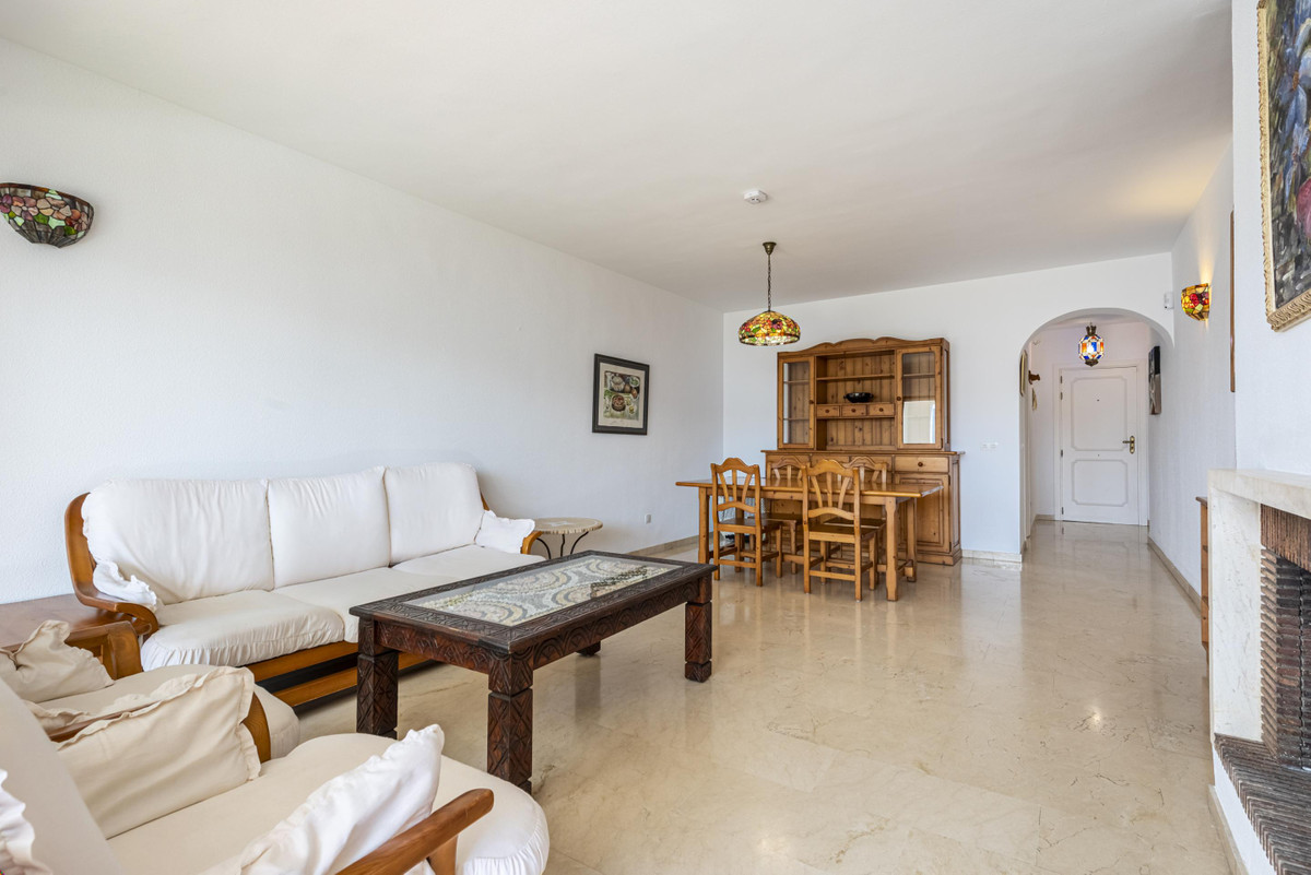 Apartment for sale in Estepona