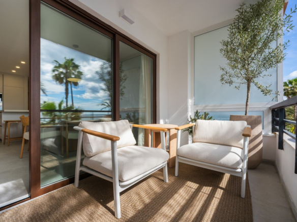 Apartment for sale in Estepona