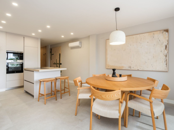 Apartment for sale in Estepona