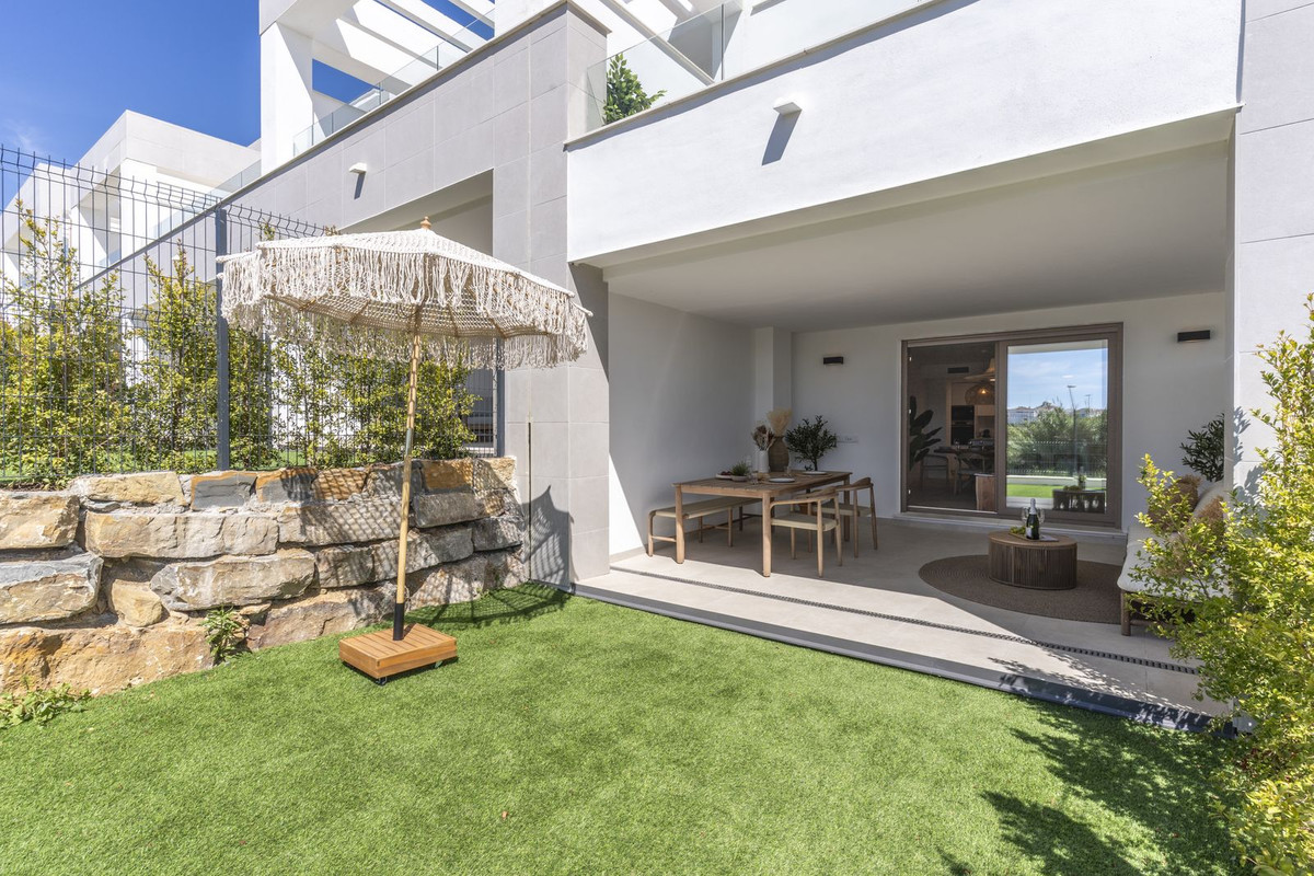 Apartment for sale in Estepona