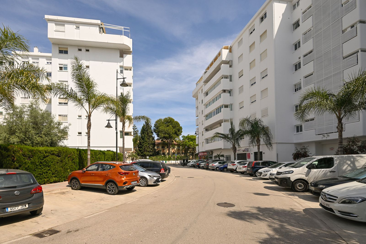 Apartment for sale in Fuengirola