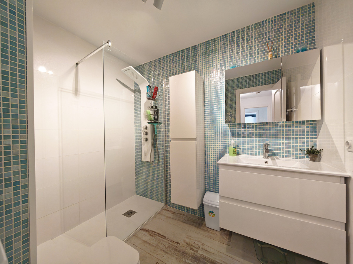 Apartment for sale in Manilva