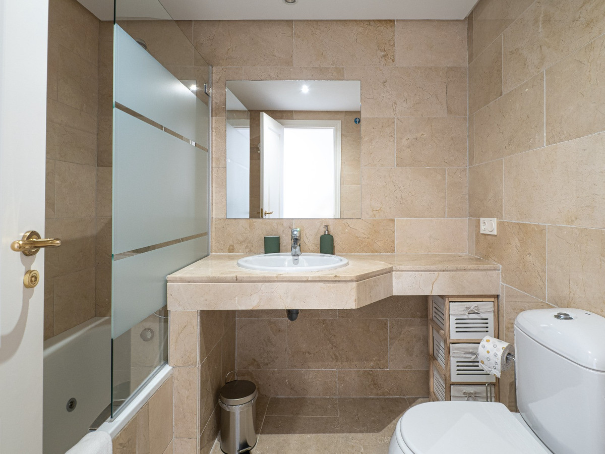 Apartment for sale in Manilva
