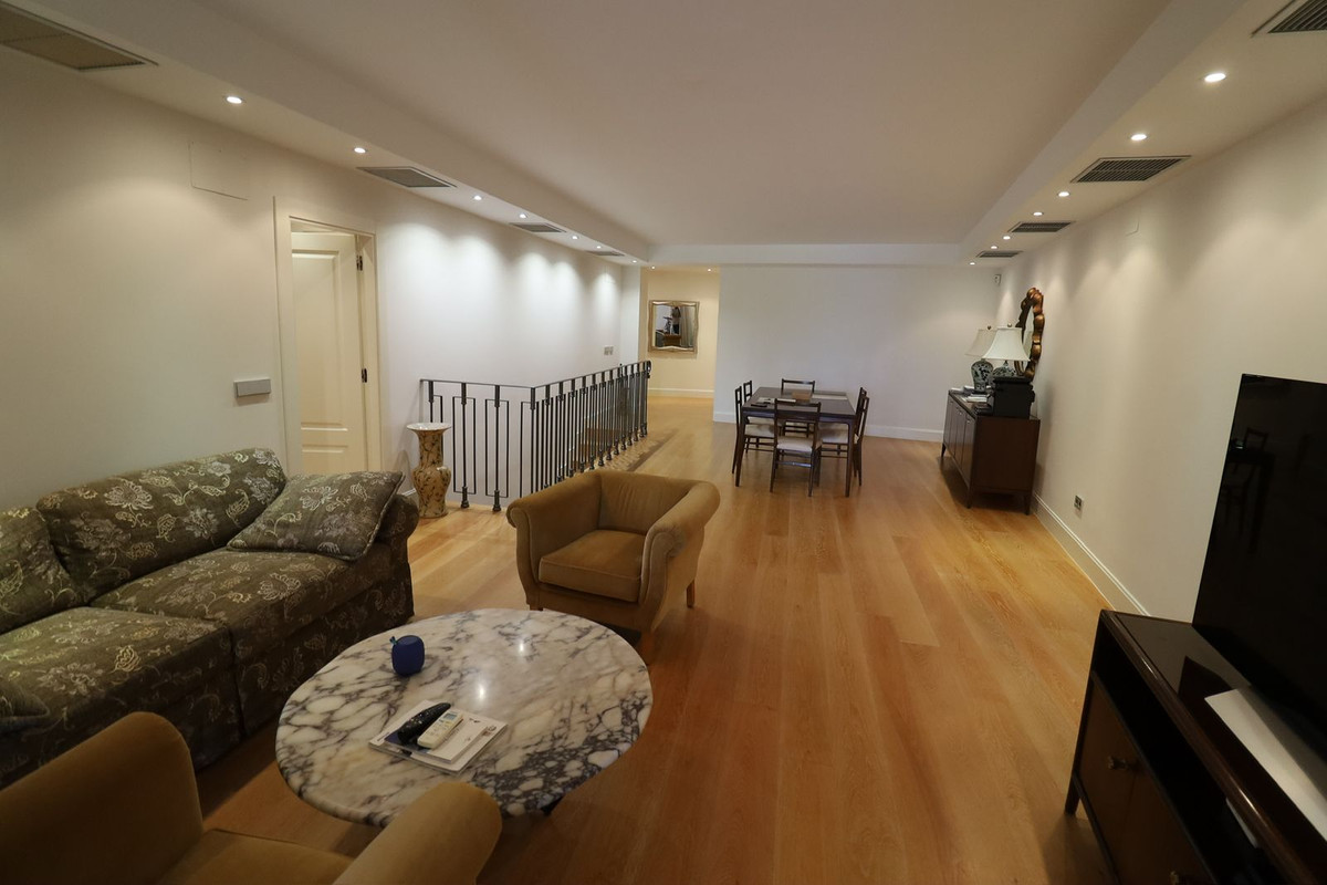 Apartment for sale in Marbella