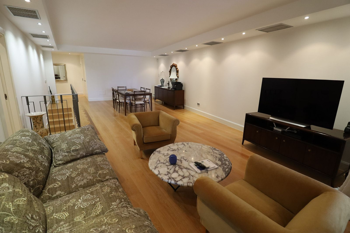 Apartment for sale in Marbella
