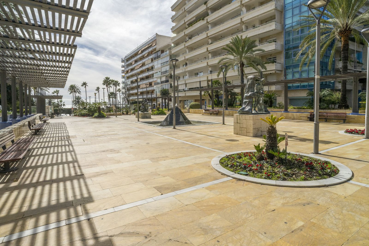 Apartment for sale in Marbella