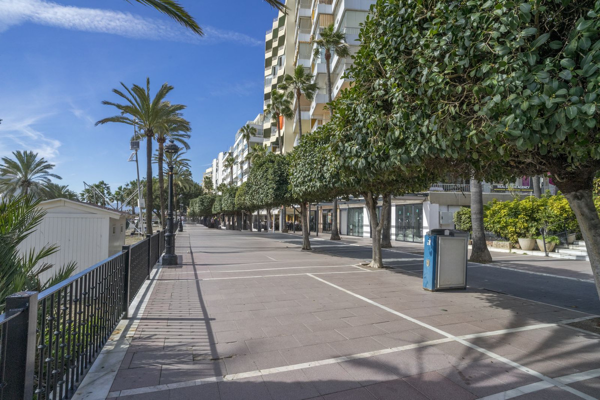 Apartment for sale in Marbella