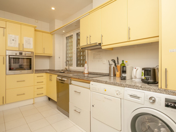 Apartment for sale in Marbella