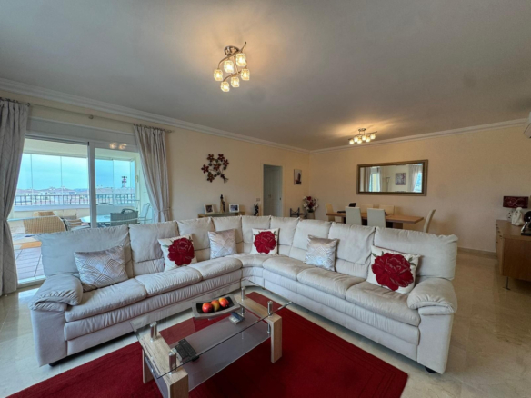 Apartment for sale in Mijas