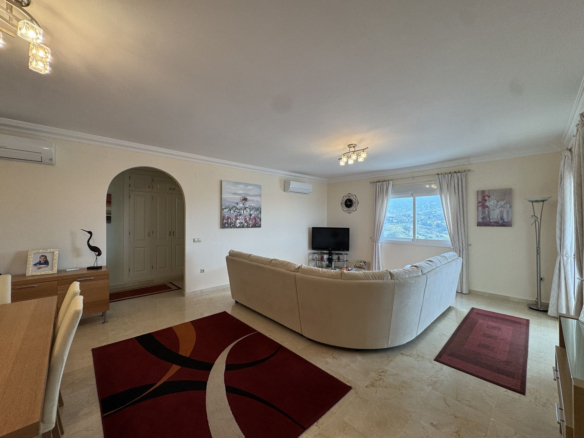 Apartment for sale in Mijas