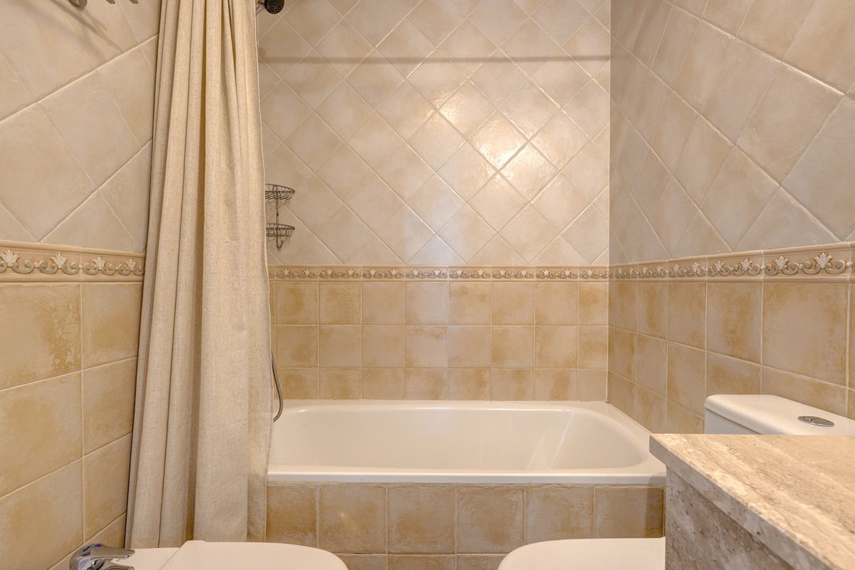 Apartment for sale in Mijas