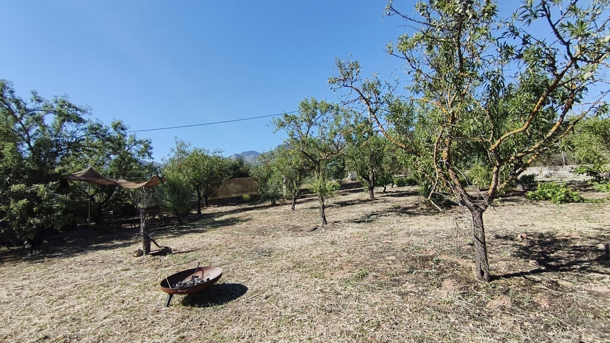 Finca for sale in Alhaurín el Grande
