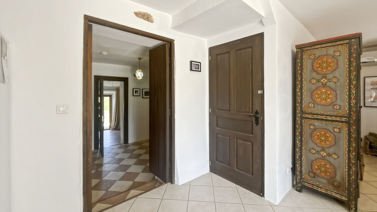Finca for sale in Casabermeja