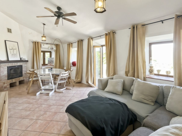 Finca for sale in Casabermeja