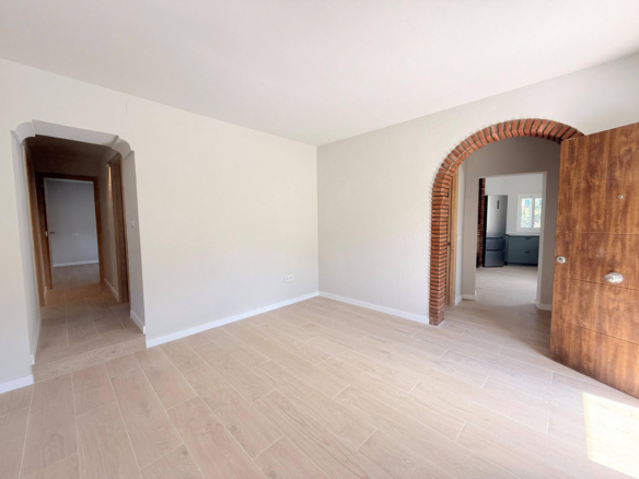 Finca for sale in Coín