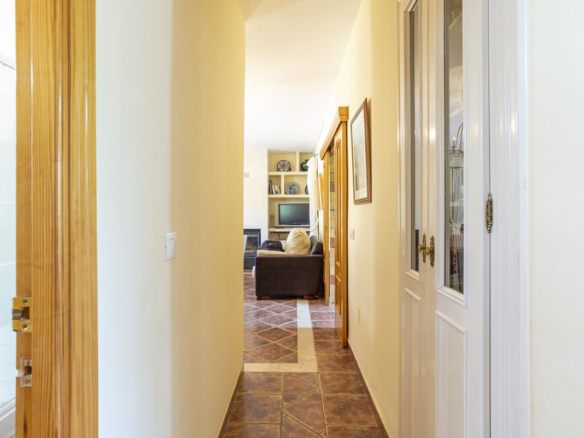 Finca for sale in Coín
