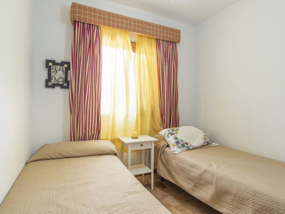 Finca for sale in Coín