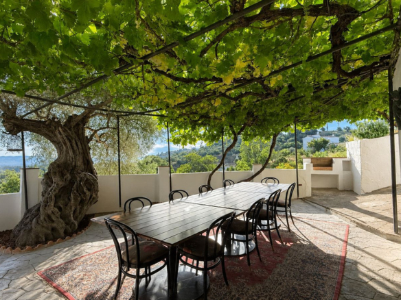 Finca for sale in Coín