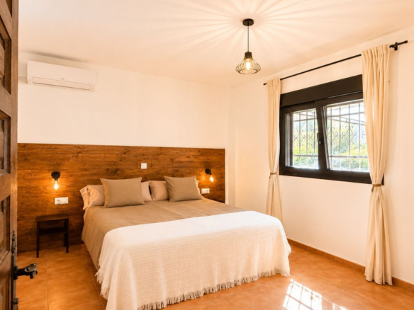 Finca for sale in Coín