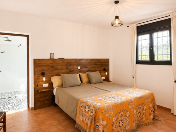 Finca for sale in Coín