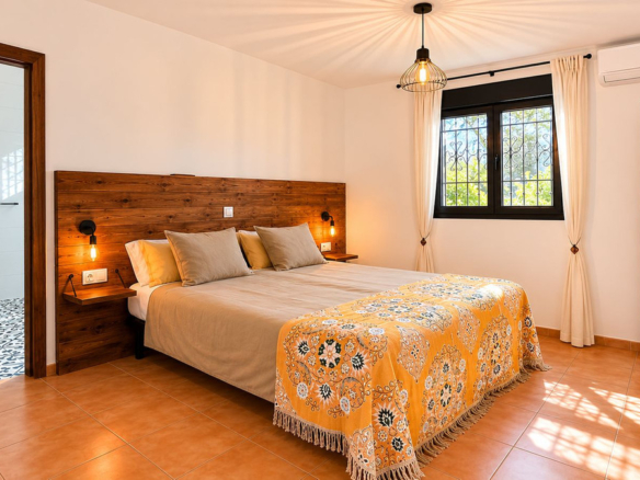 Finca for sale in Coín