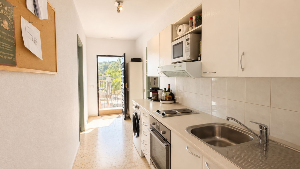 Finca for sale in Coín