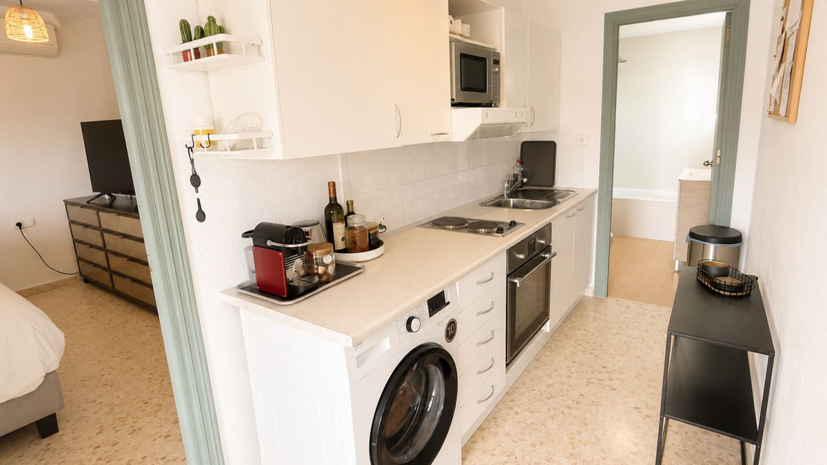 Finca for sale in Coín