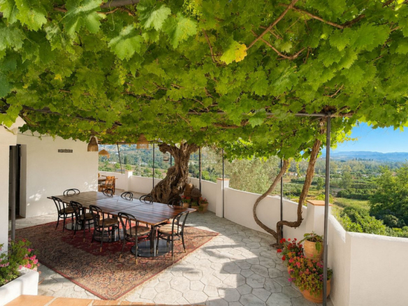 Finca for sale in Coín