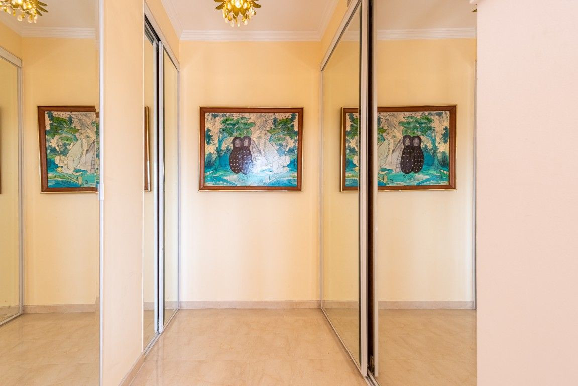 Penthouse for sale in Benahavís
