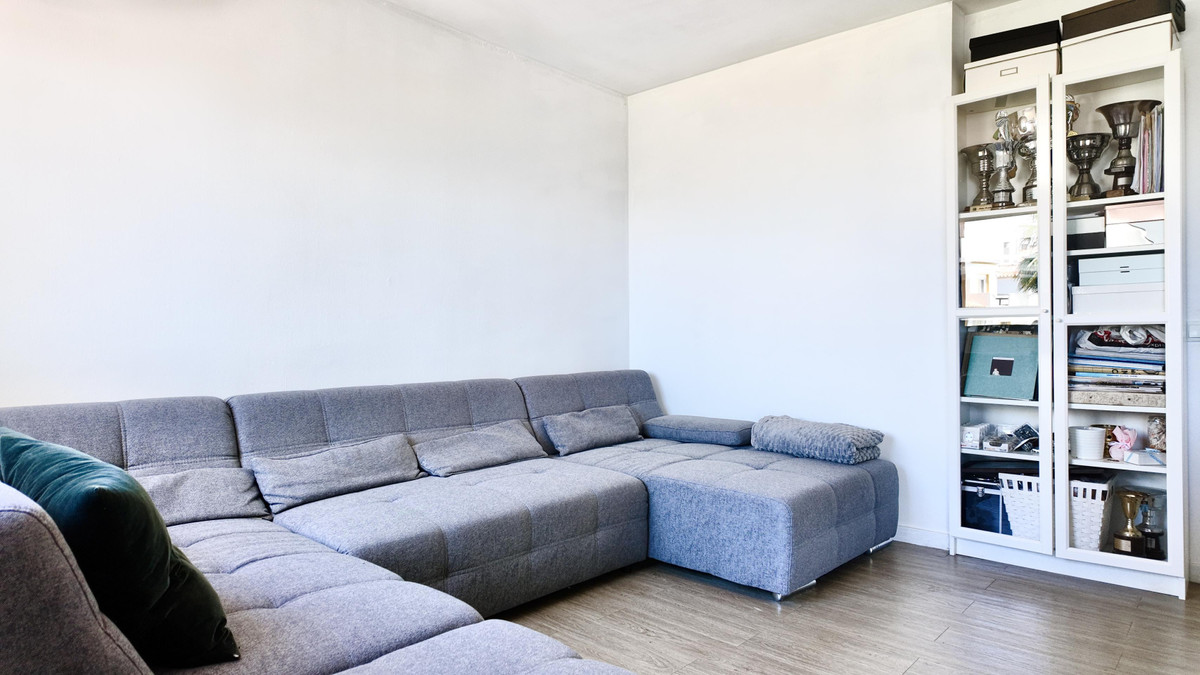 Penthouse for sale in Estepona