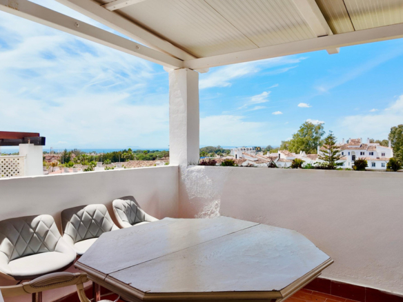 Penthouse for sale in Estepona