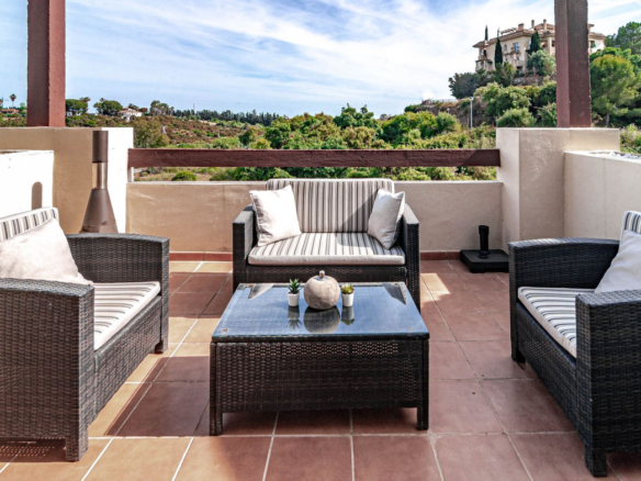 Penthouse for sale in Estepona