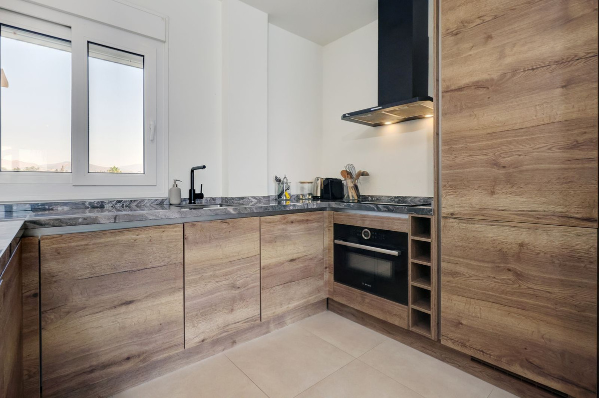 Penthouse for sale in Estepona