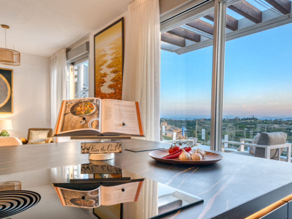 Penthouse for sale in Estepona