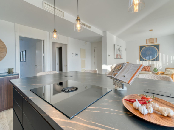 Penthouse for sale in Estepona