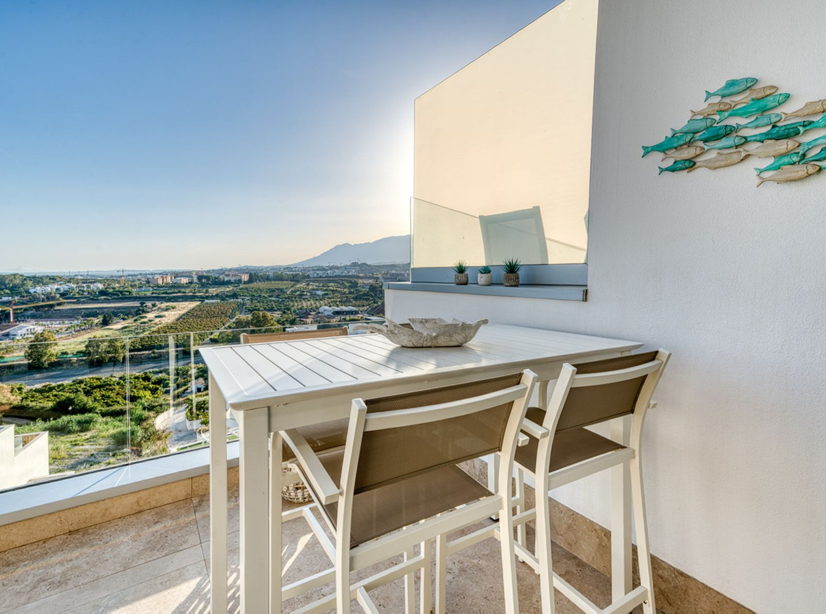 Penthouse for sale in Estepona