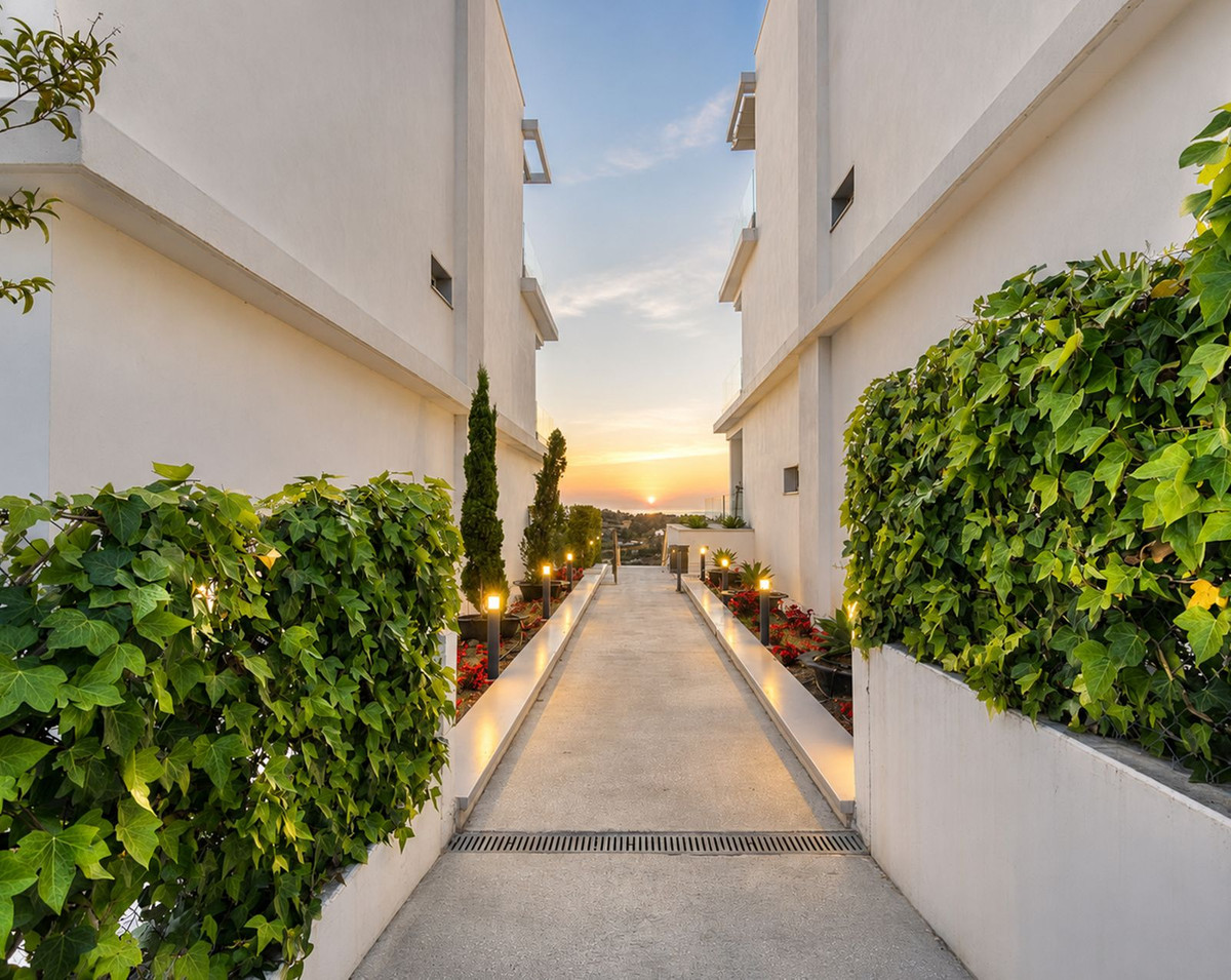 Penthouse for sale in Estepona