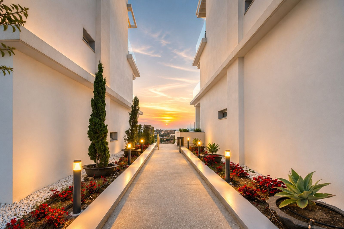 Penthouse for sale in Estepona