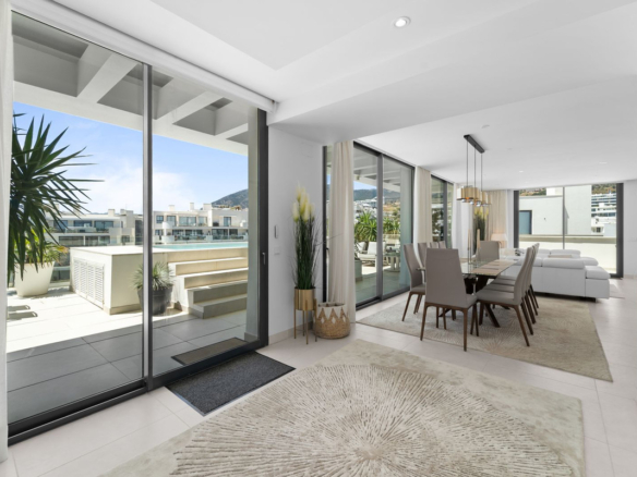 Penthouse for sale in Fuengirola
