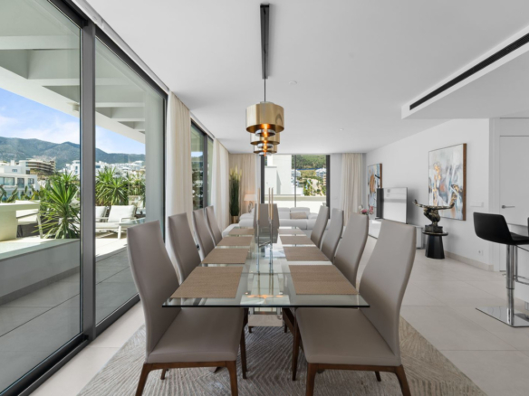 Penthouse for sale in Fuengirola