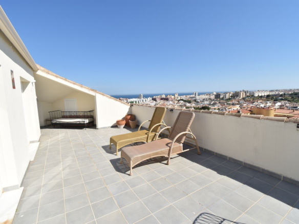Penthouse for sale in Fuengirola