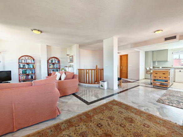 Penthouse for sale in Marbella
