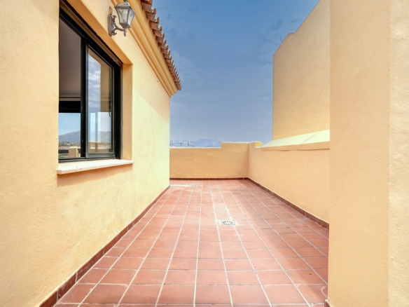 Penthouse for sale in Mijas