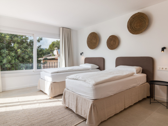 Semi-Detached House for sale in Istán