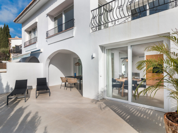 Semi-Detached House for sale in Istán