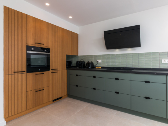 Semi-Detached House for sale in Istán