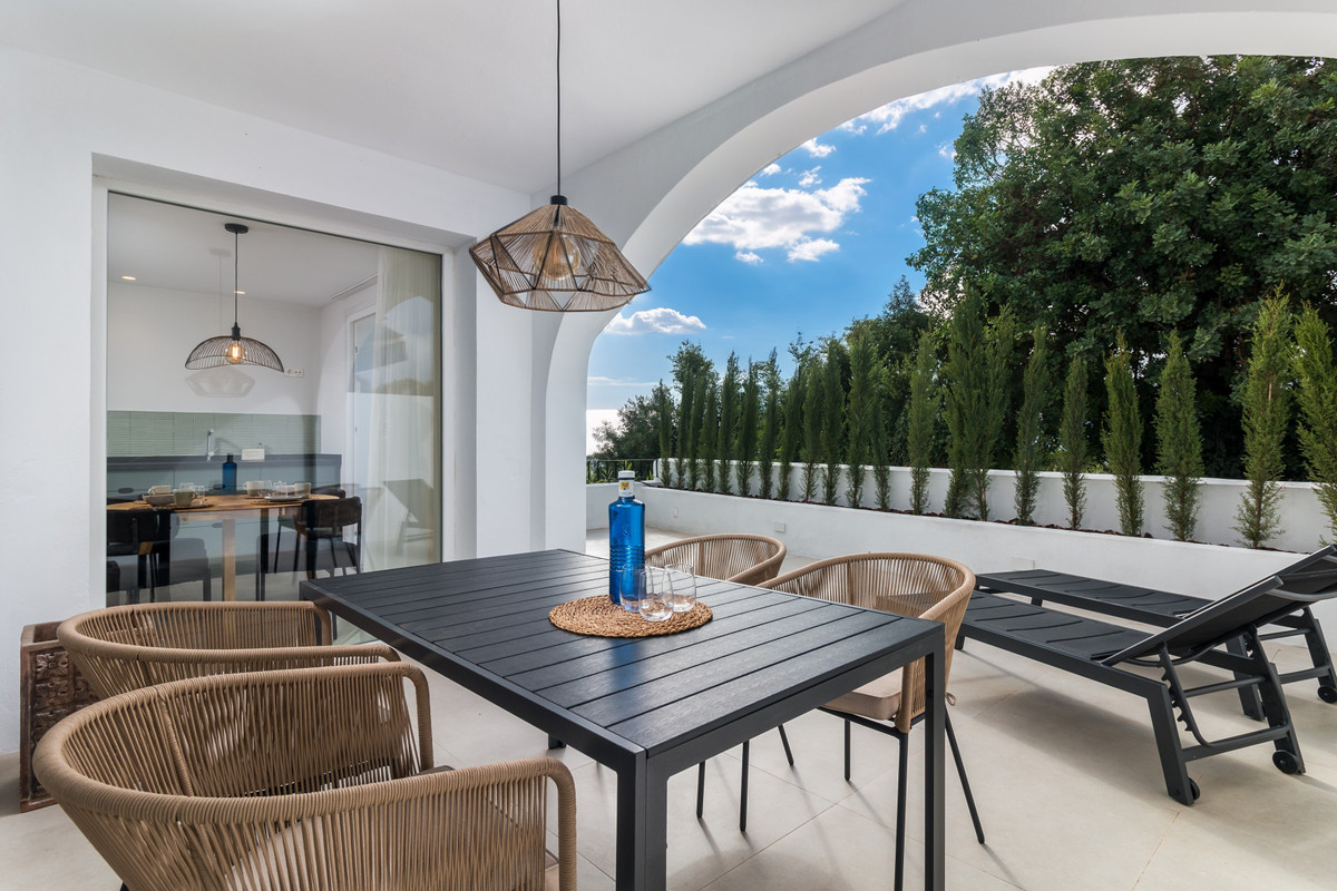 Semi-Detached House for sale in Istán