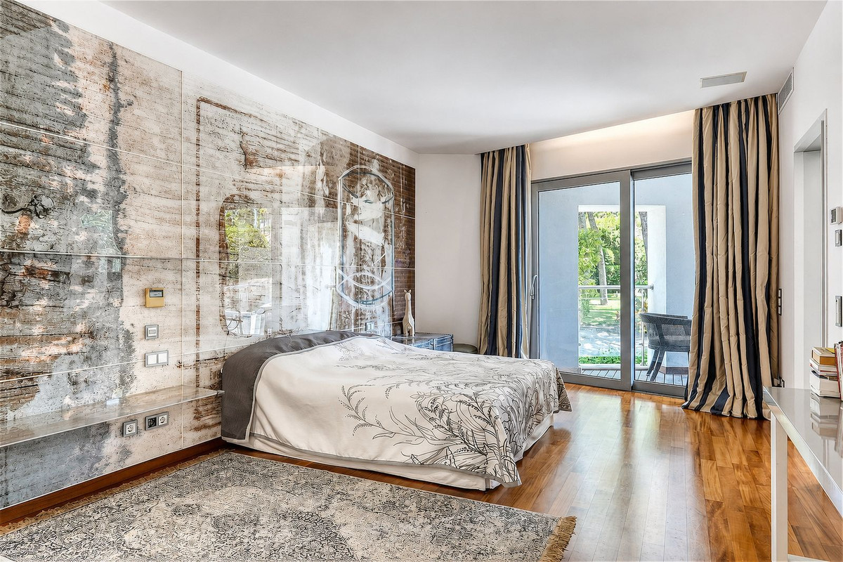 Semi-Detached House for sale in Marbella