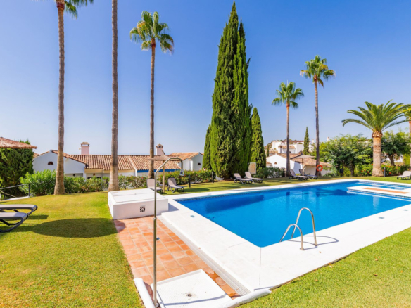 Townhouse for sale in Benahavís